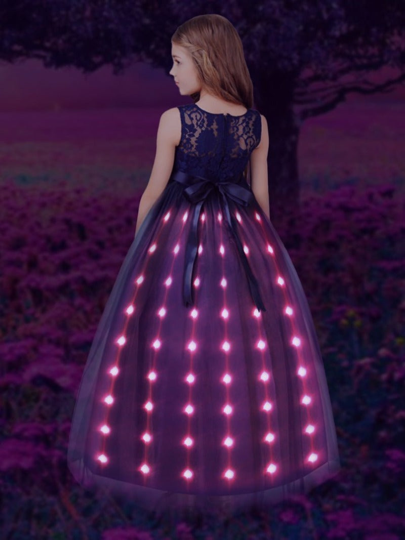 Light Elegant Solid Lace Gown
